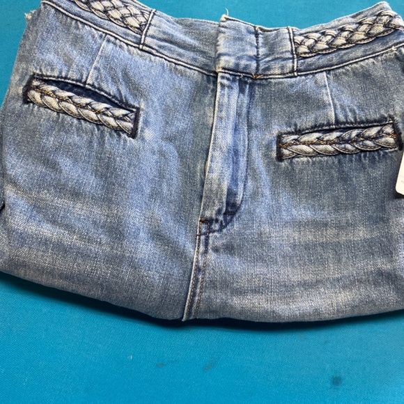 Jeans - Picture 5 of 5